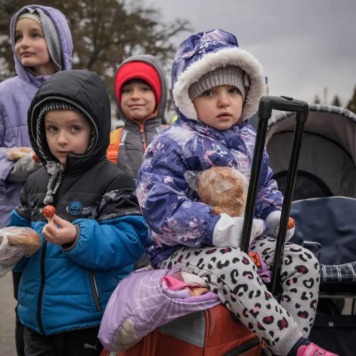 Kinder aus der Ukraine auf der Flucht | © UNICEF/Moldovan Ukraine: Kinder auf der Flucht.