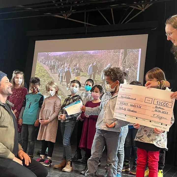 Spendenübergabe_Grundschule Spendenübergabe_Grundschule