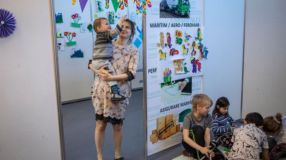 Krieg in der Ukraine: Kinder in einem Blue Dot-Zentrum für Geflüchtete von UNICEF in Moldau