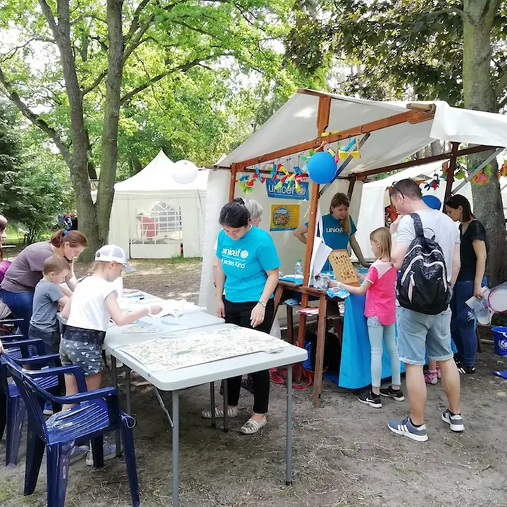 Unser Stand beim FEZ © UNICEF Berlin Unser Stand beim FEZ © UNICEF Berlin