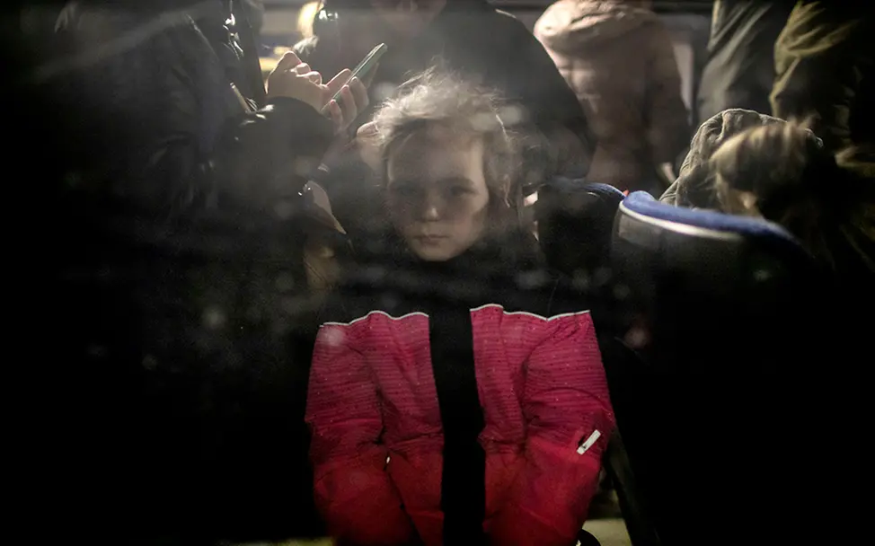 Ukraine: Run For Your Life | © Amnon Gutman, Romania Ukraine: Run For Your Life