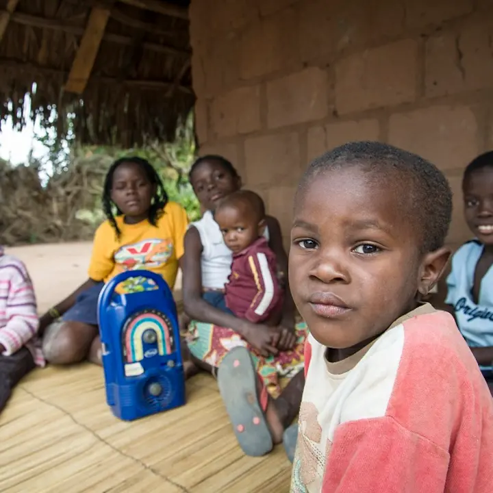 Radio Kinder vor dem UNICEF Radio