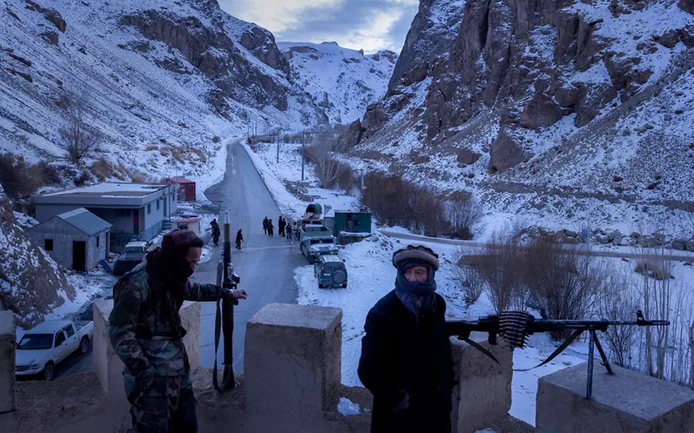 Afghanistan: Der hohe Preis für einen Frieden, der keiner ist | © Mads Nissen, Dänemark, Politiken, Agentur laif Afghanistan: Der hohe Preis für einen Frieden, der keiner ist