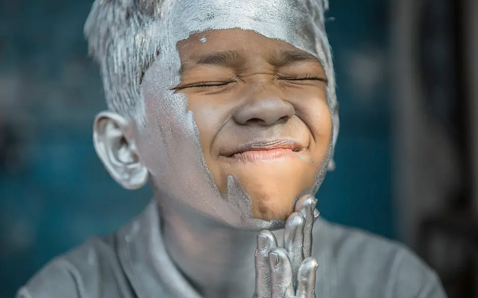 Depok, Indonesia: The Silver People | © Agoes Rudianto, Indonesia, GEOlino Depok, Indonesia: The Silver People