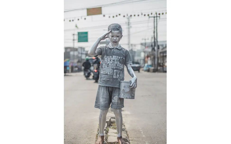 Depok, Indonesia: The Silver People | © Agoes Rudianto, Indonesia, GEOlino Depok, Indonesia: The Silver People