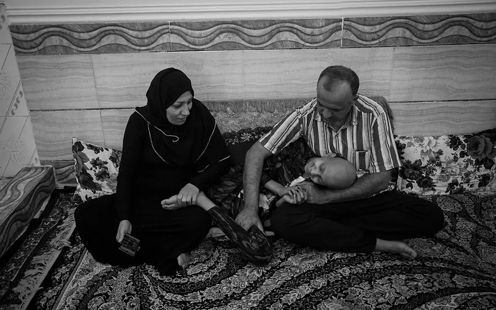 Iran: Two Wings of a Butterfly | © Shayan Haji Najaf, Iran, Agency ISNA (INSA News Agency) Iran: Two Wings of a Butterfly
