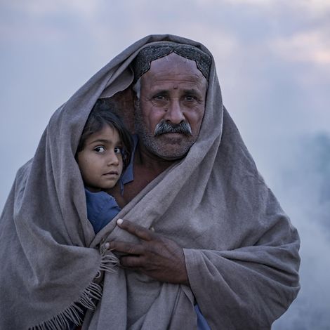 Im Winter sind Kinder in Krisenregionen besonders gefährdet - zum Beispiel in der Türkei, Afghanistan oder Syrien