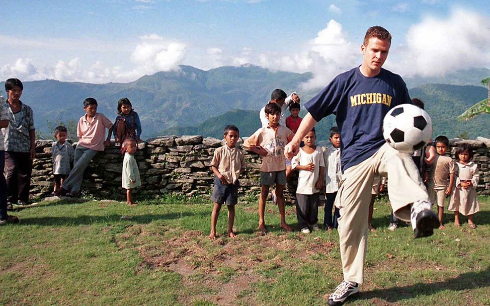 UNICEF-Pate Oliver Bierhoff: Engagiert für Kinder. | © UNICEF/Schneider