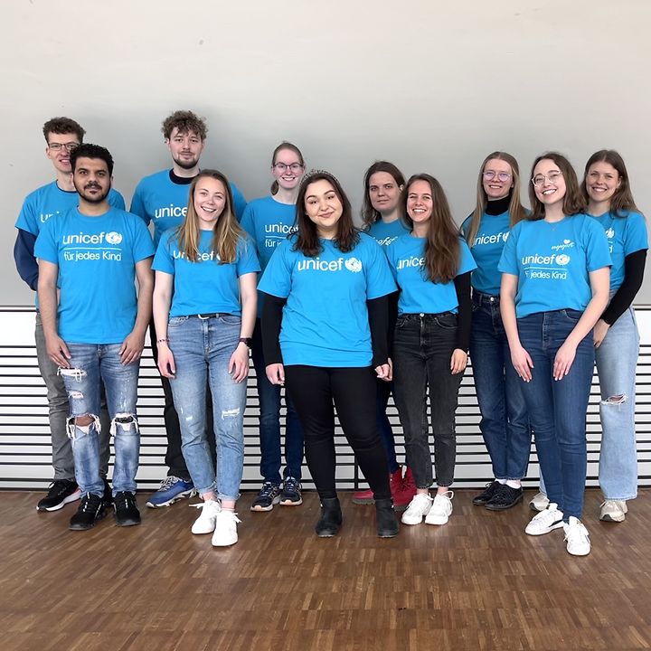 Gruppenfoto der UNICEF-Hochschulgruppe Flensburg