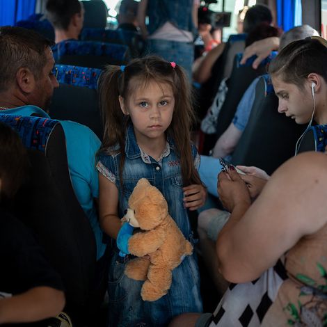 Zerstörung des Kachowka-Staudamms: Kinder und Familien mussten evakuiert werden.