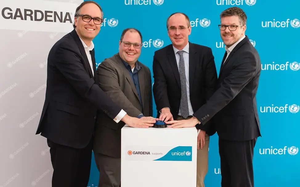 Start der Gardena-Partnerschaft | © UNICEF/UNI283416/Chiolo UNI283416_online