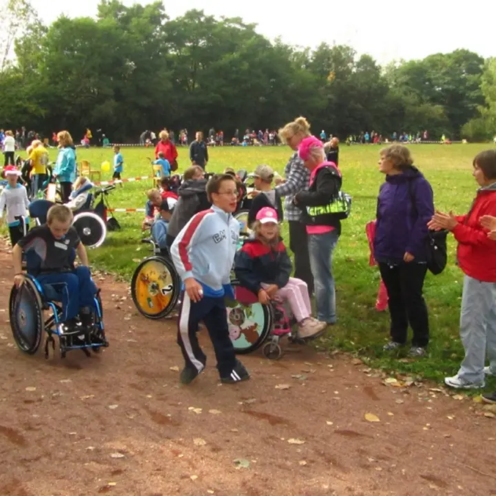 Schülerlauf der Körperbehindertenschule Chemnitz Schülerlauf der Körperbehindertenschule Chemnitz