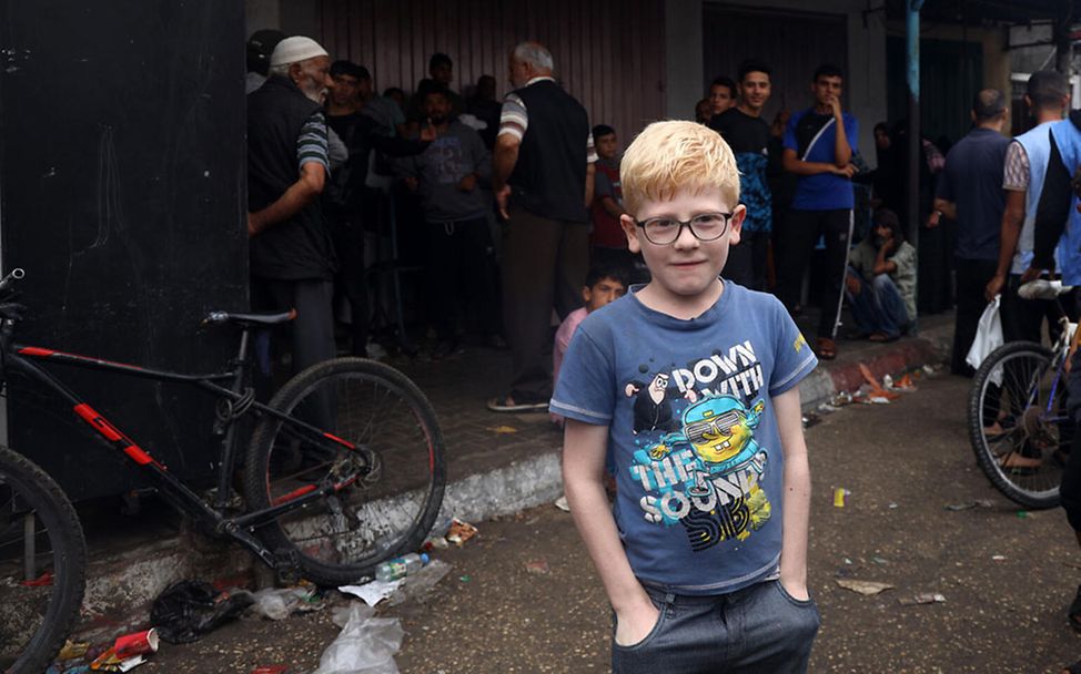 Kinder im Gazastreifen: Kenan (10) wartet auf Brot