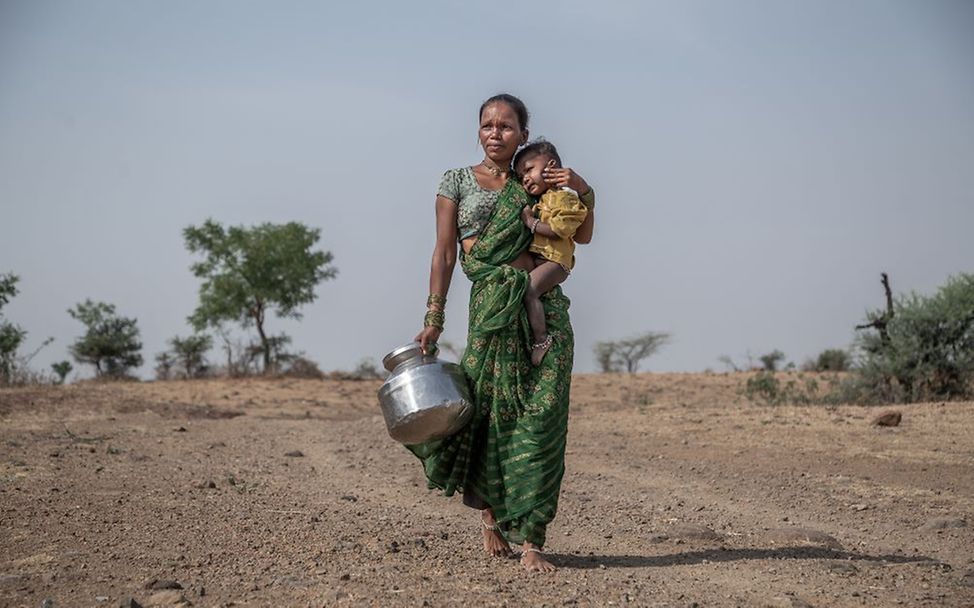 Indien: Das Schicksal der kleinen Wasserträger