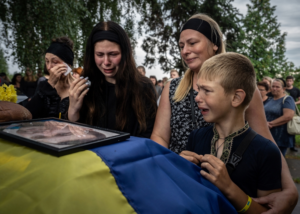 Ukraine: Unter den dunklen Wolken des Krieges 