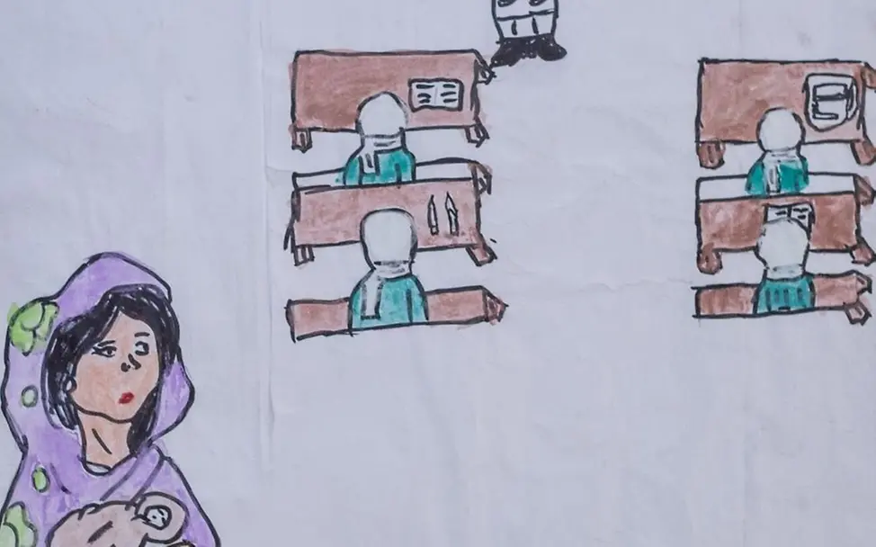 Verheiratete Kinder können oft nicht mehr zur Schule gehen. | © UNICEF/Mohamdeen Die Zeichnung zeigt ein Kind, das ein Neugeborenes in einem Klassenraum Arm hält.
