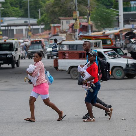 Kriminalität in Haiti: Bandengewalt nimmt zu und immer mehr Menschen müssen fliehen.