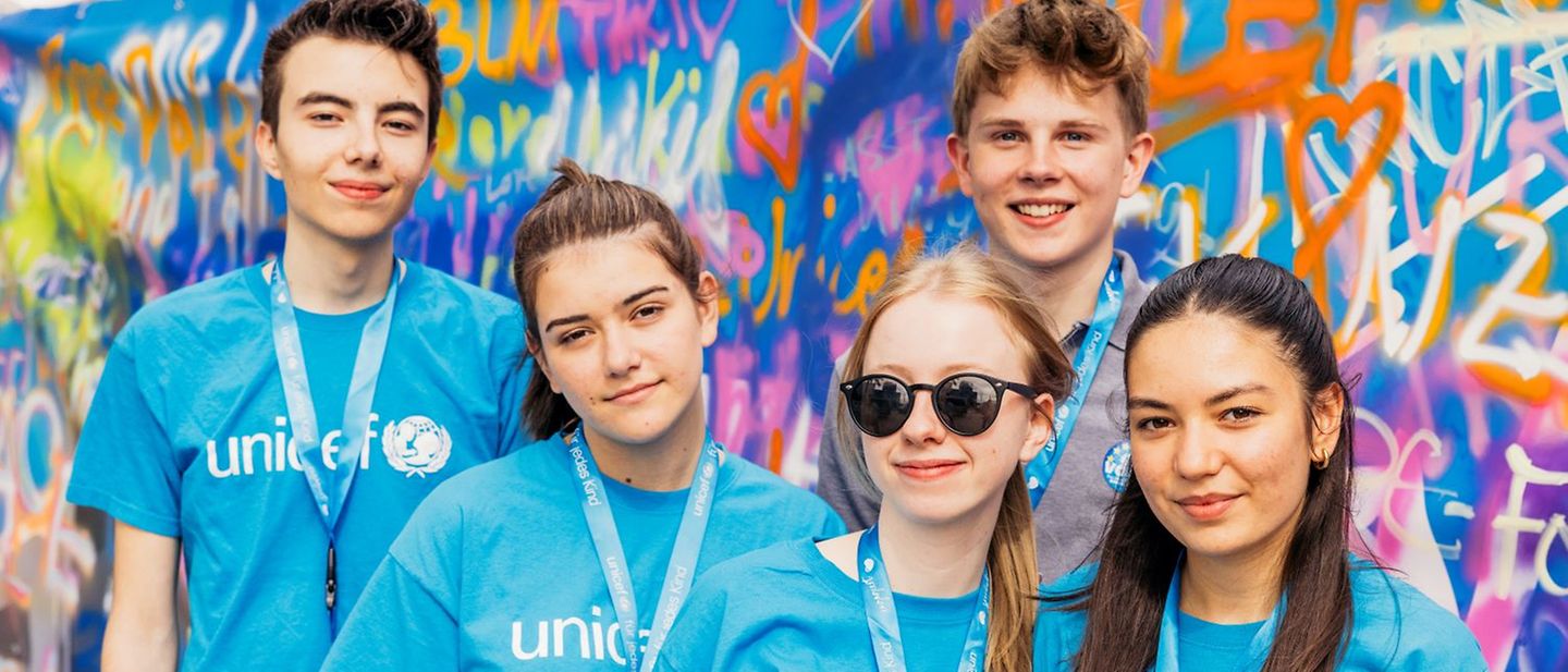 5 Mitglieder des UNICEF Junior Team