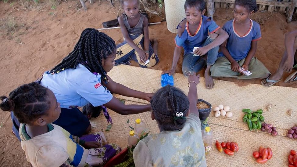 Mangelernährung in Madagaskar: Freiwillige klären auf