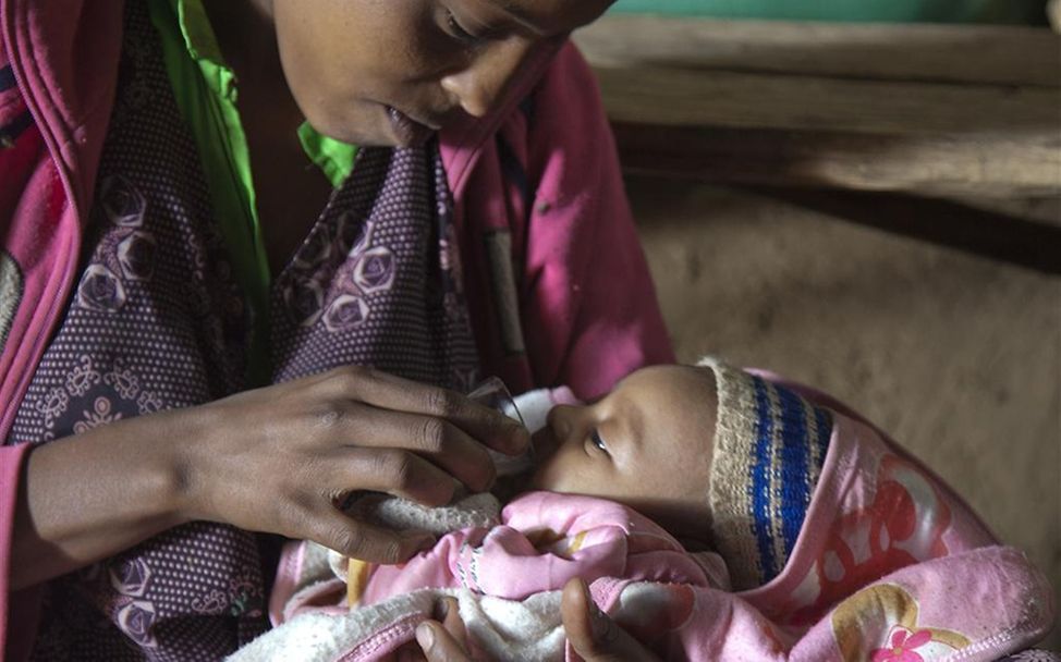 Antibiotika gegen Lungenentzündung. ©UNICEF/Getachew