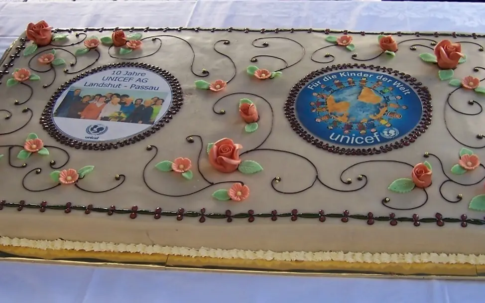 Geburtstagstorte I © UNICEF-AG Landshut