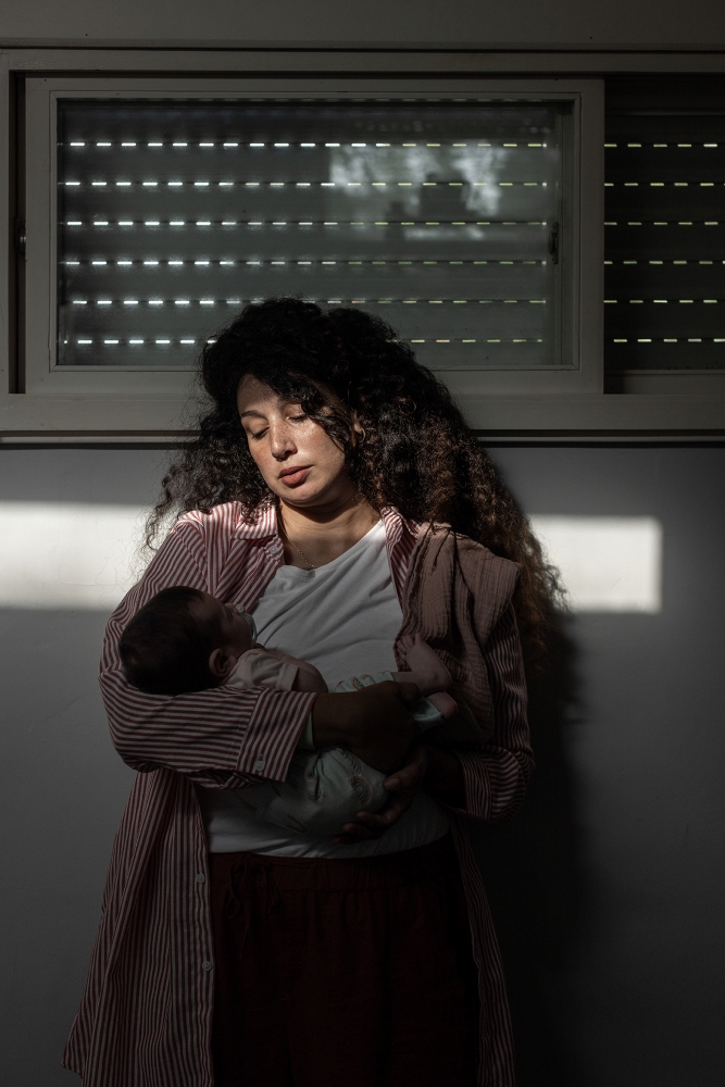 Israel: The trauma of little Stav | © Avishag Shaar-Yashuv, Israel (for The New York Times) Israel: The trauma of little Stav