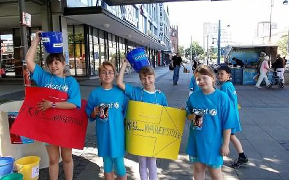 Kinder beim Aktionstag in Frankfurt/Oder. ©UNICEF Kinder beim Aktionstag in Frankfurt/Oder. ©UNICEF