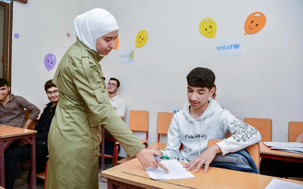 Bilal hat in den Selbstlernzentren auch neue Freunde gefunden. | © UNICEF/ Shahan Kinderarbeit: Alternative Bildungswege schaffen Perspektiven
