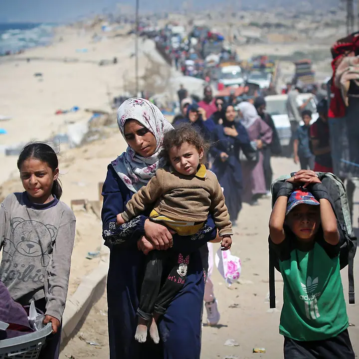 Gaza: Die Militäroffensive in Gaza-Stadt verschärft die Not der Kinder im Gazastreifen, Hunderttausende müssen fliehen. 