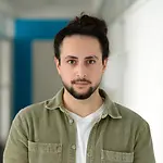 Hauram Momn Hauram Momn