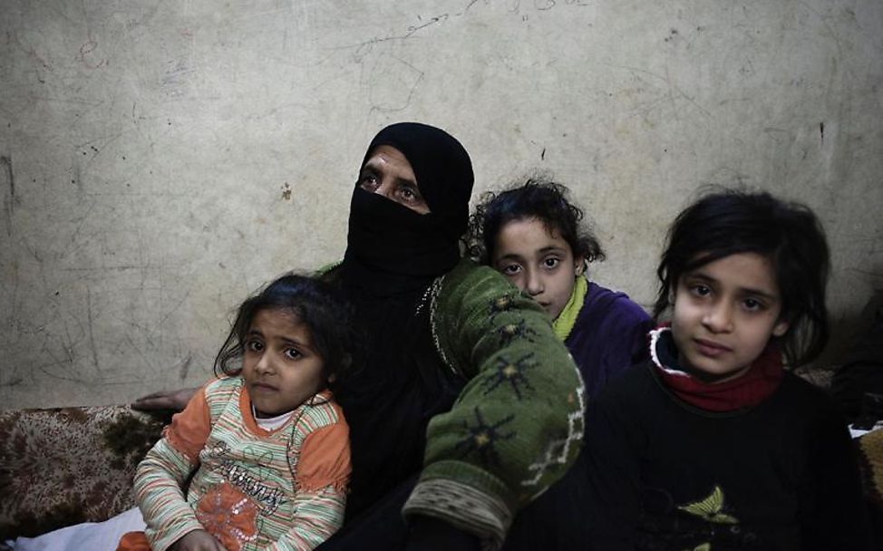 Syria: Children between the lines. © Alessio Romenzi/Agentur Corbis Images