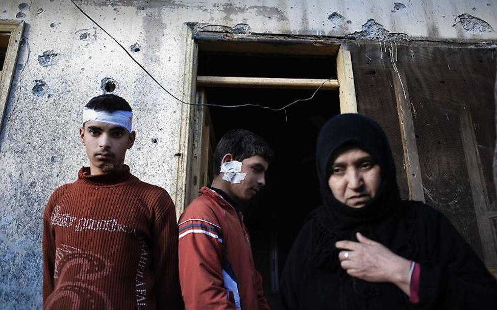 Syria: Children between the lines. © Alessio Romenzi/Agentur Corbis Images