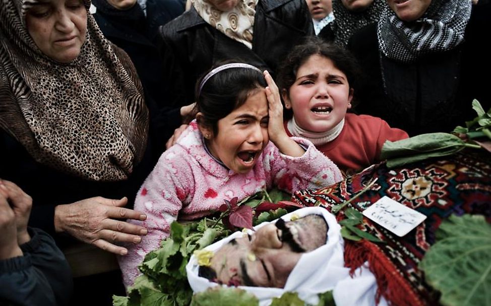 Syria: Children between the lines. © Alessio Romenzi/Agentur Corbis Images