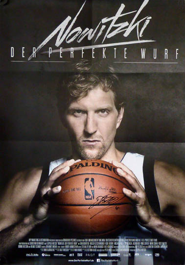 UNCIEF-Botschafter Dirk Nowitzki: Poster mit Unterschrift