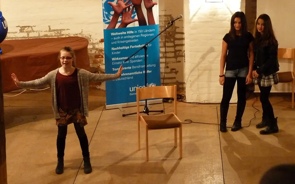 Aktionstag Kinderrechte: Theatergruppe HLG © UNICEF-AG Landshut/Erbe