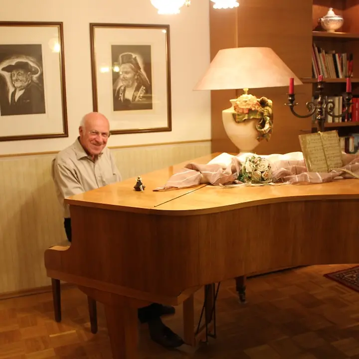 Rudolf Drees - Pianist mit großem Herzen Rudolf Drees - Pianist mit großem Herzen © Iris Göksaltik UNICEF-AG Frankfurt am Main
