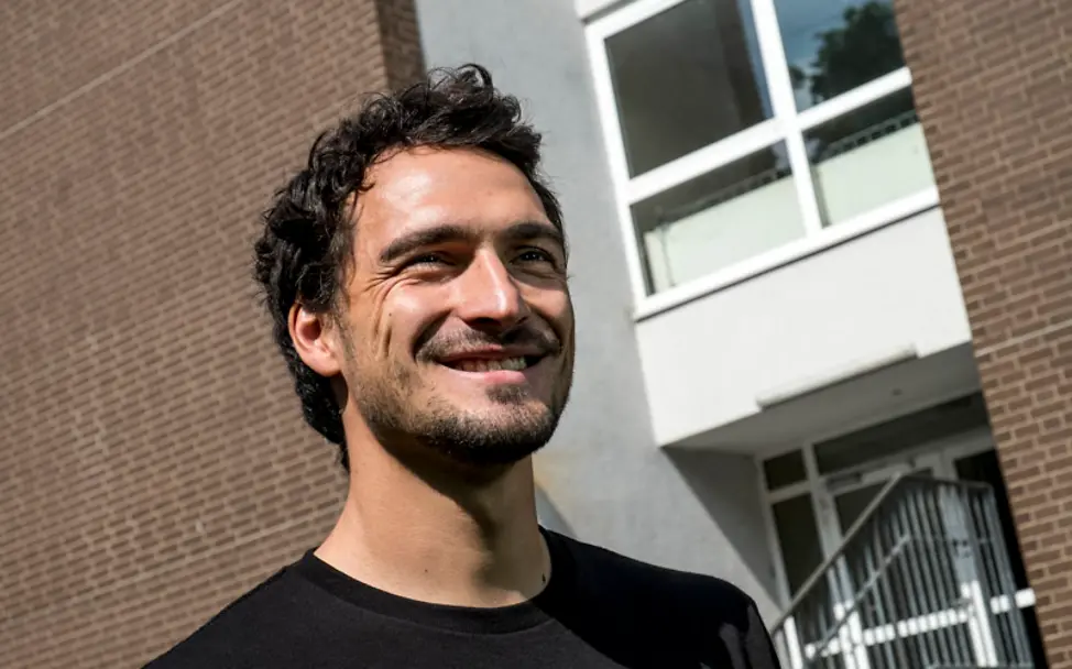 Mats Hummels für UNICEF | © UNICEF DT/Dirk Gebhardt Mats Hummels: Schirmherr für Spendenlauf