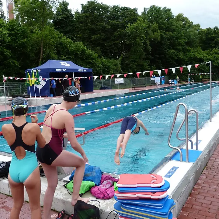 Benefizschwimmen 1 © UNICEF-AG Landshut/Erbe Benefizschwimmen 1 © UNICEF-AG Landshut/Erbe