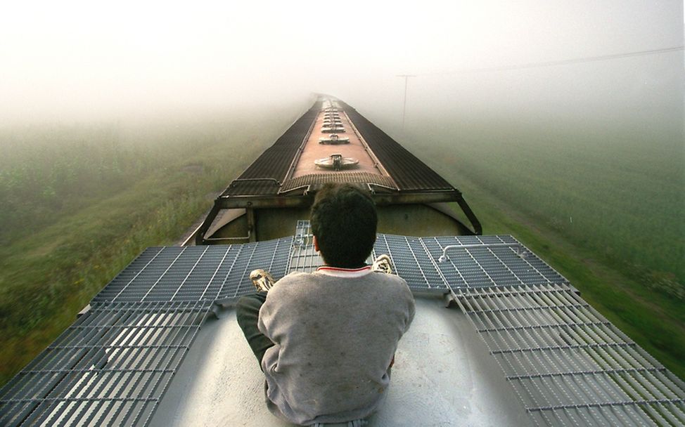 Bound to El Norte. © Don Barletti/Los Angeles Times