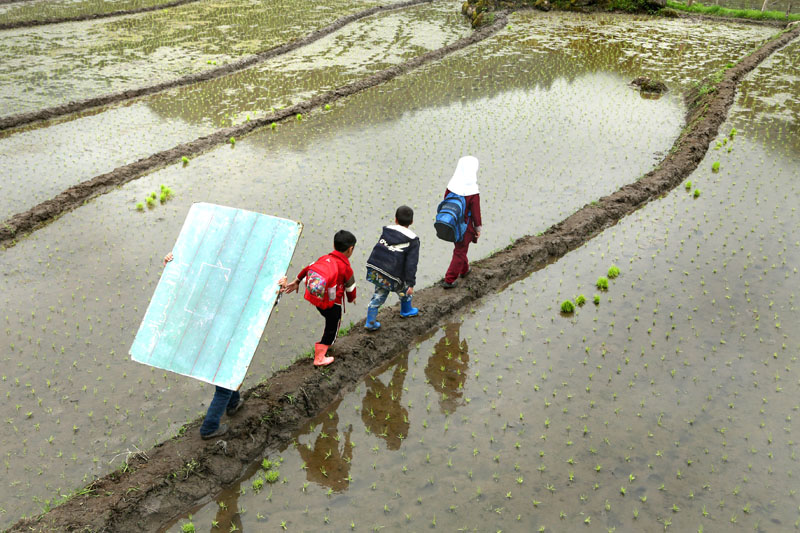 Iran: No distance too far to get to school | © Mohammad Golchin (Freelance Photographer) Iran: No distance too far to get to school | © Mohammad Golchin (Freelance Photographer)