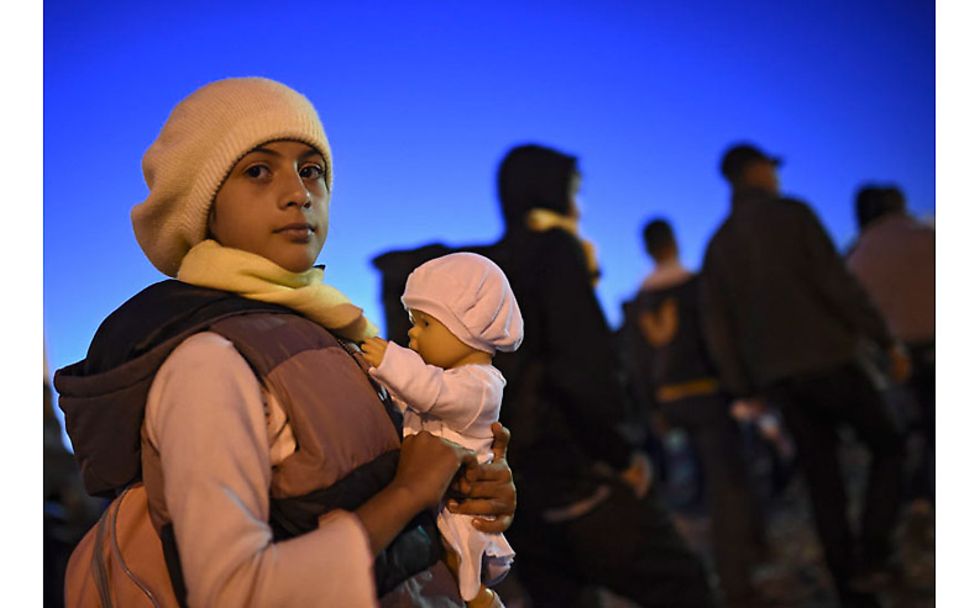 Greek-Macedonian border: Utter despair | © Georgi Licovski/epa