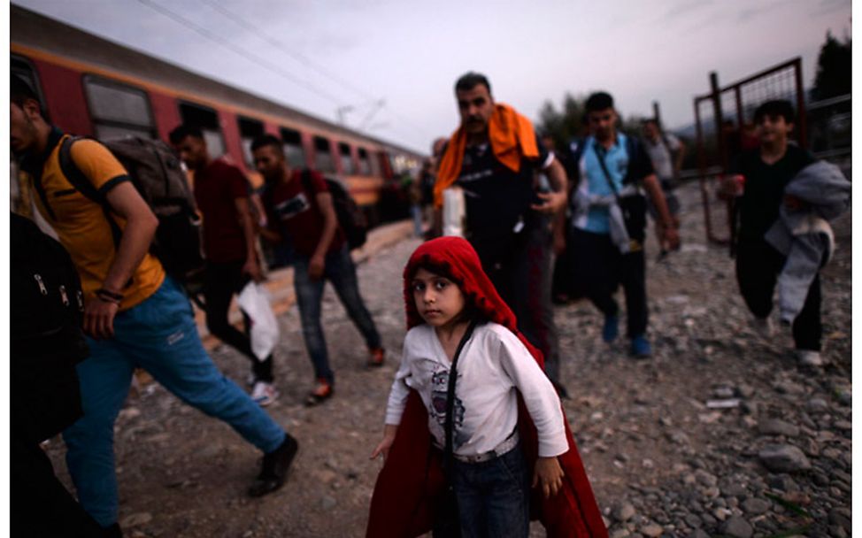 Greek-Macedonian border: Utter despair | © Georgi Licovski/epa